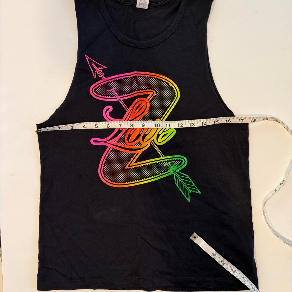 ZUMBA FITNESS BLACK TANK TOP WITH NEON Z LOVE SIZE SMALL SPICY